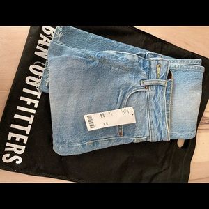 NWT BDG high-waisted skinny jean light wash color